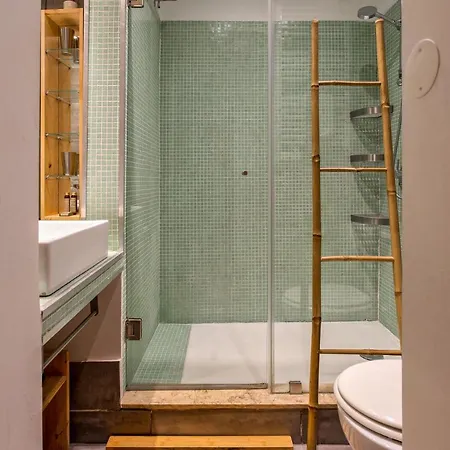 Charming Flat In Lisbon's Center! アパート *