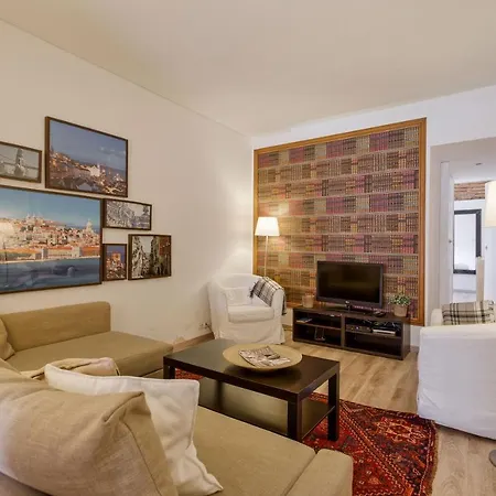 アパート Charming Flat In Lisbon's Center! リスボン