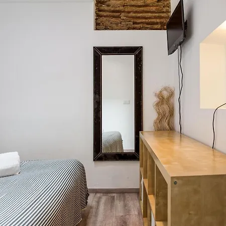 Apartman Charming Flat In Lisbon's Center! *
